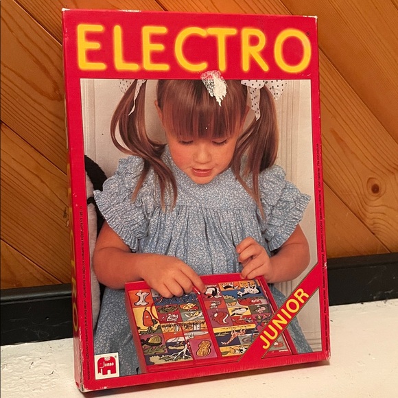 Electro, Junior - Picture 1 of 5